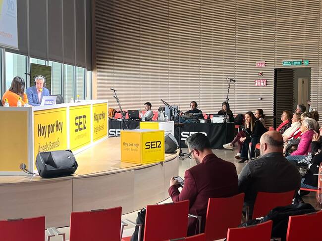 Àngels Barceló entrevista al vicepresidente de Cantabria y consejero de Cultura, Pablo Zuloaga.