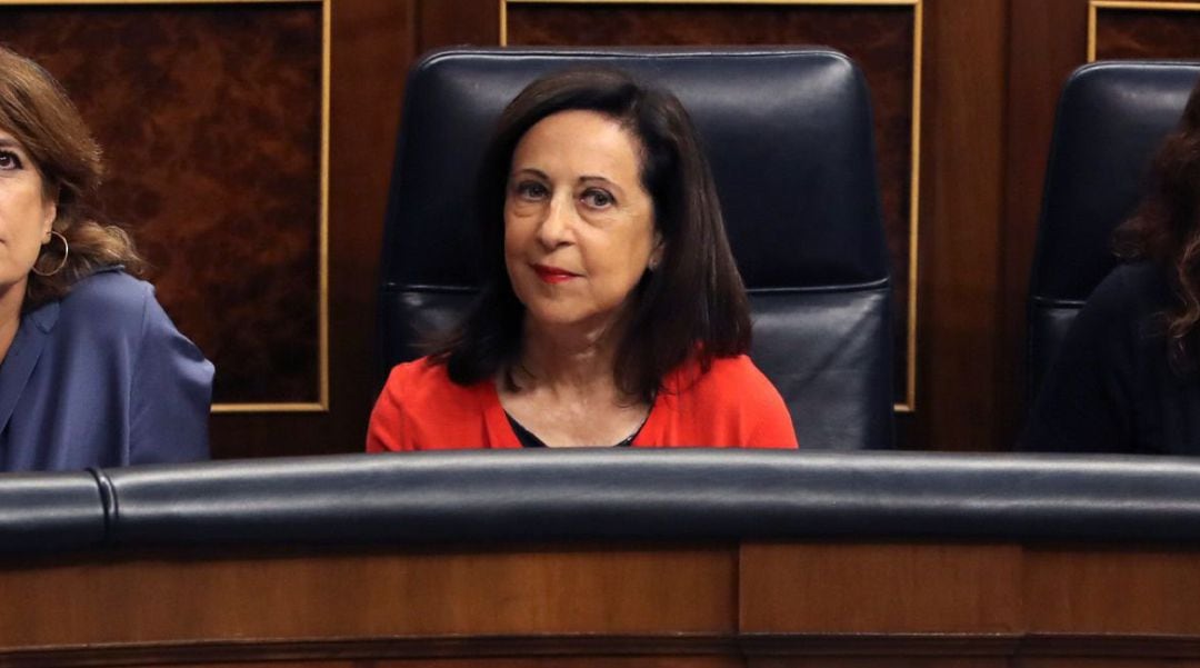 La ministra de Defensa, Margarita Robles, en el Congreso.