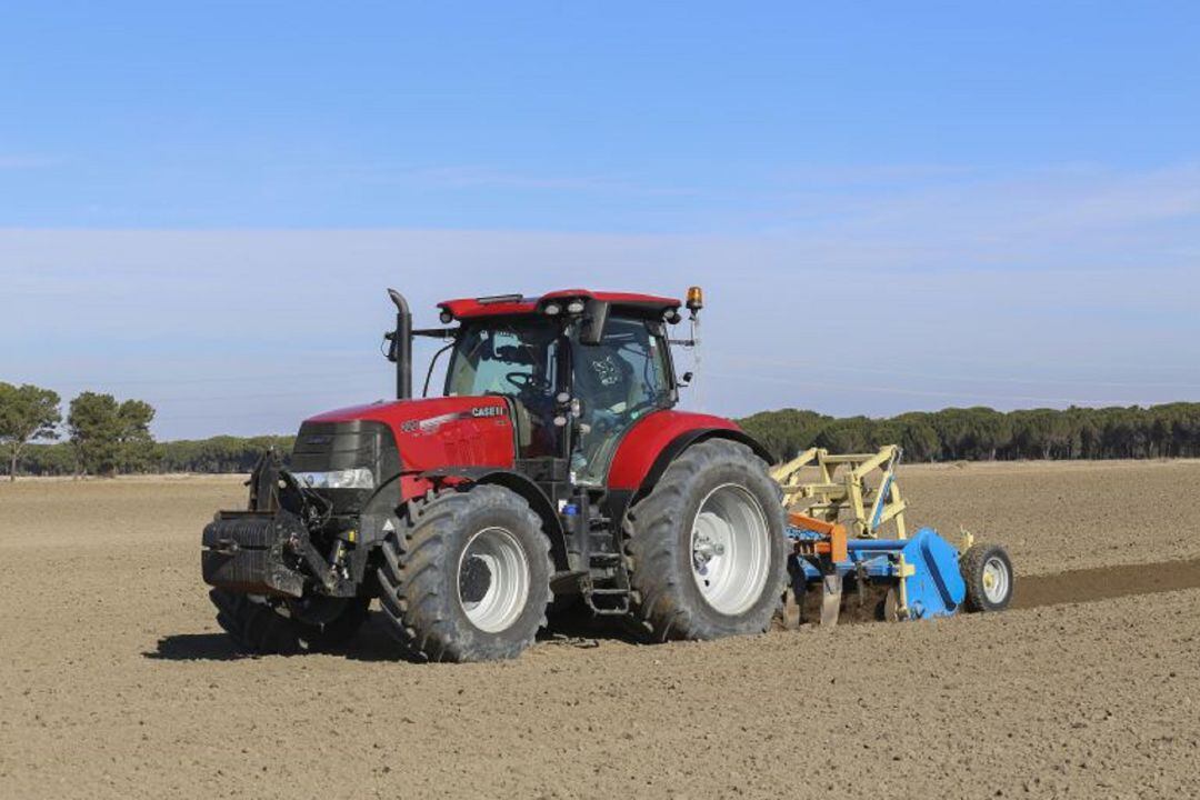 Imagen de archivo de un tractor