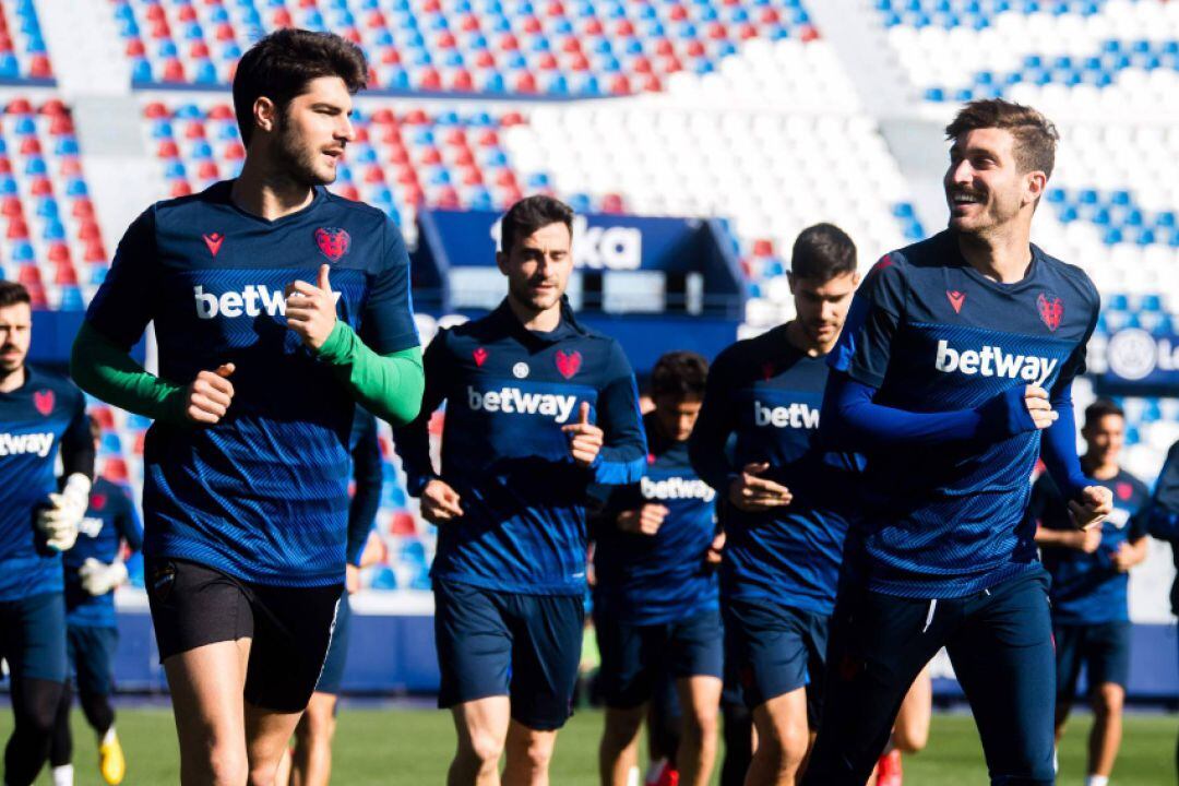 Entrenamiento plantilla del Levante UD