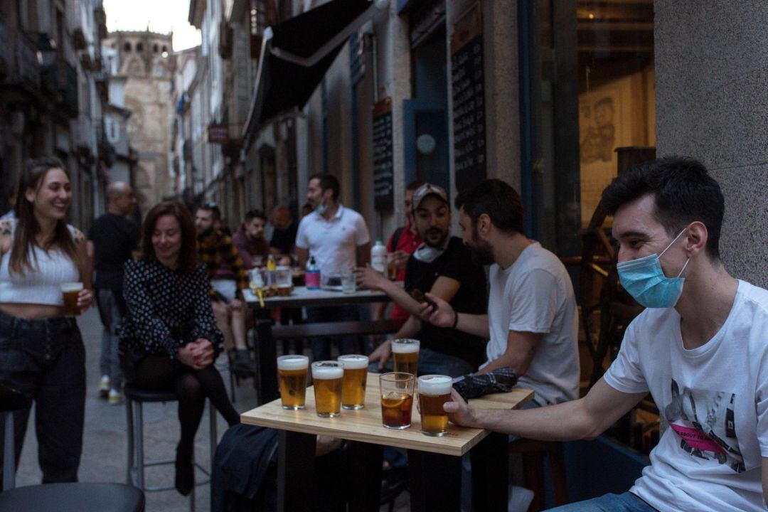 Imagen de una terraza del casco viejo en &#039;Fase 1&#039;