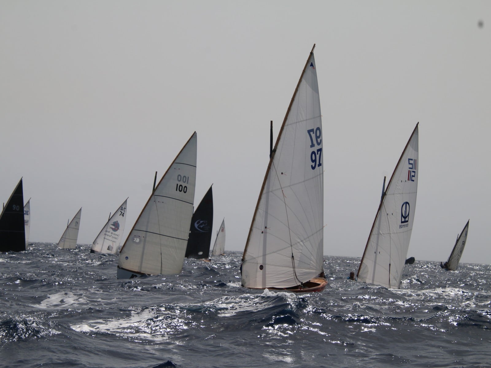 Regata apertura de la Liga Insular de Lanzarote de barquillos de Vela Latina, de 5 metros.