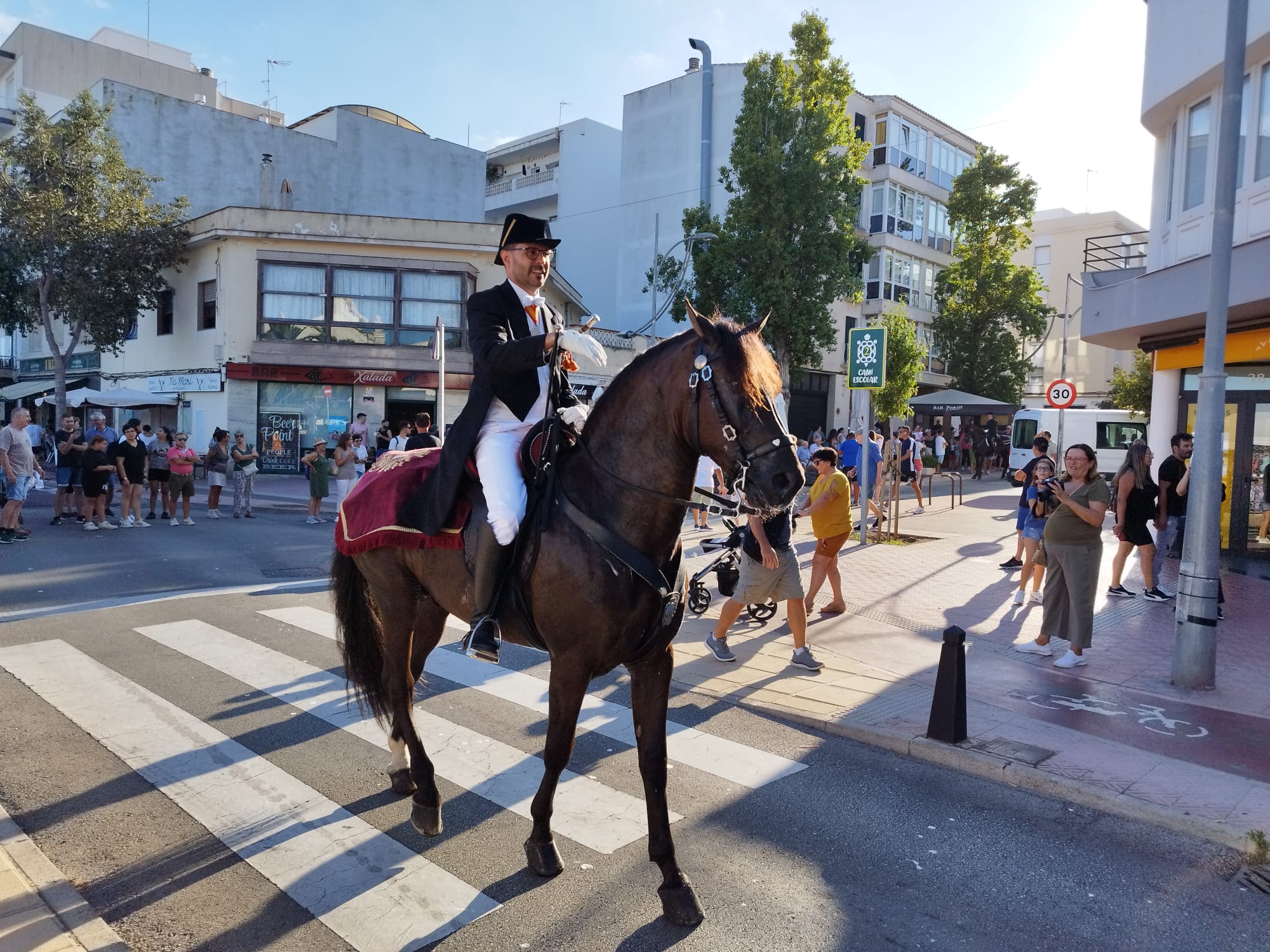 Héctor Pons durant la colcada d'aquest dijous.
