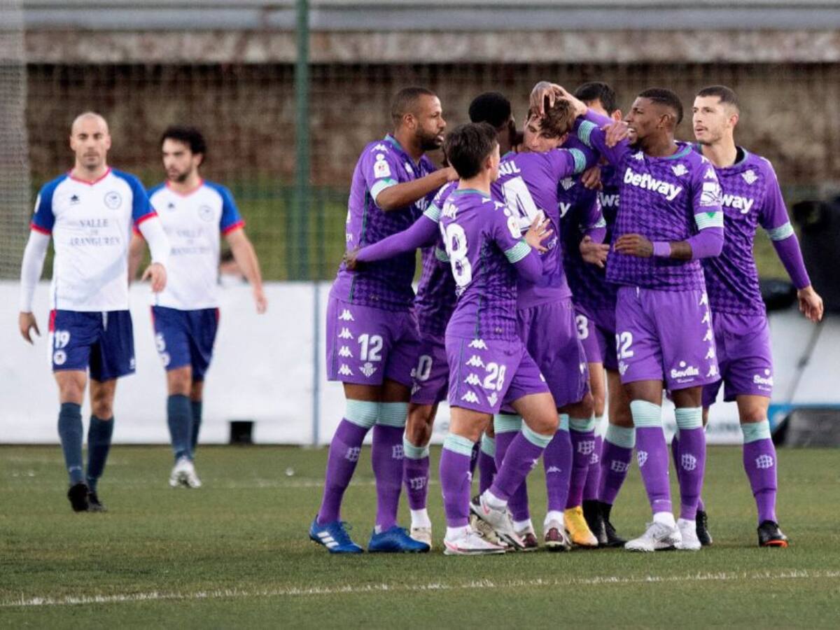 Los laterales abrieron el camino