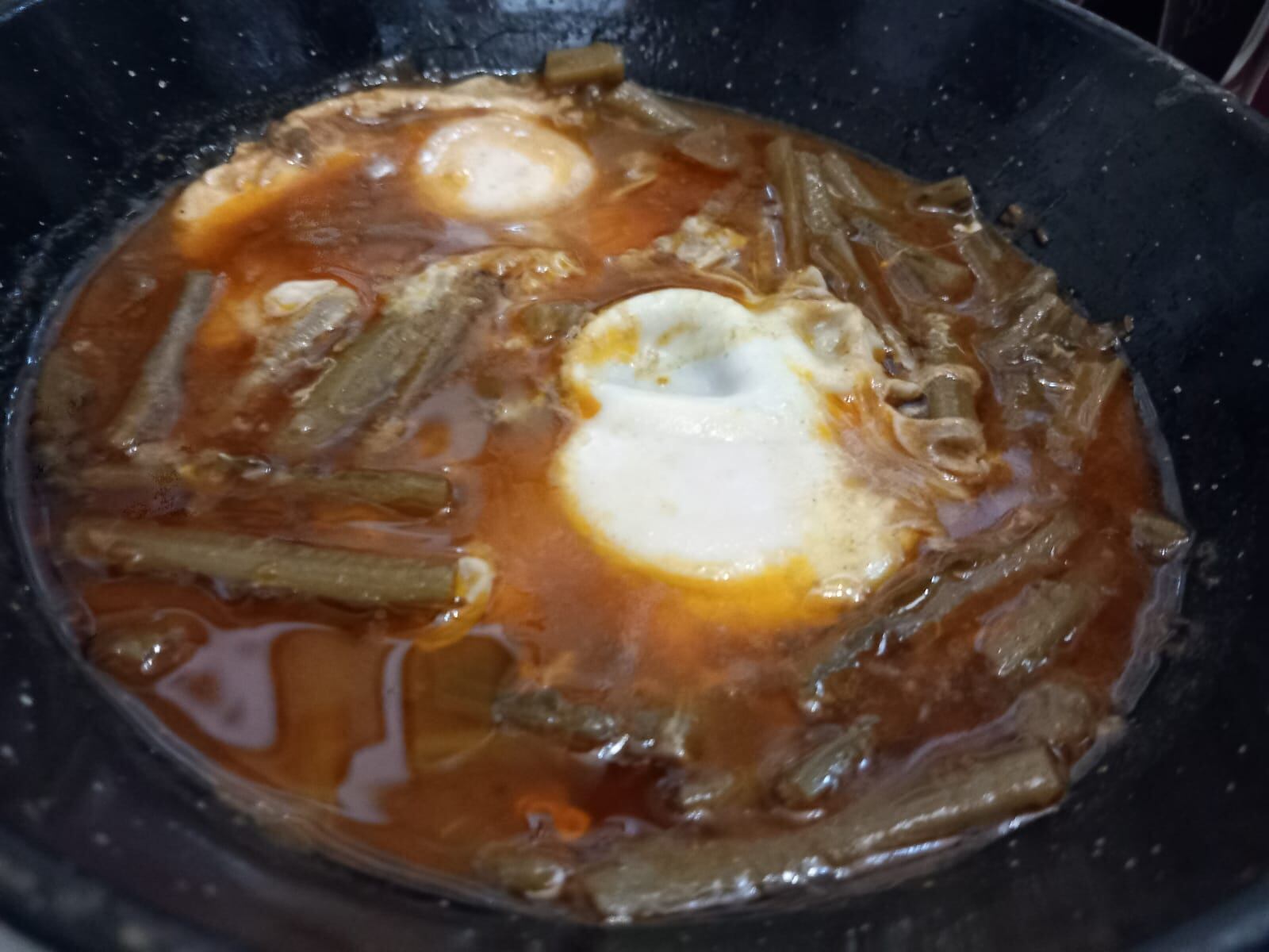 Tagarninas esparragás con huevo