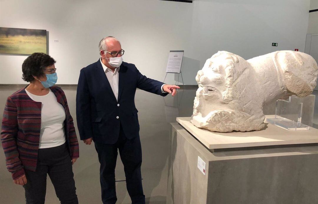 Los leones, uno romano y otro íbero, son una auténtica maravilla que merece ser contemplada en directo en el Museo Íbero de Jaén