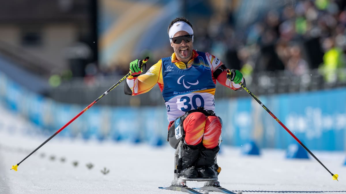 Piragüismo, esquí de fondo y biatlón: el bilbaíno Higinio Rivero hace historia en los Juegos de Milano-Cortina d'Ampezzo siendo el primer doble olímpico en tres deportes