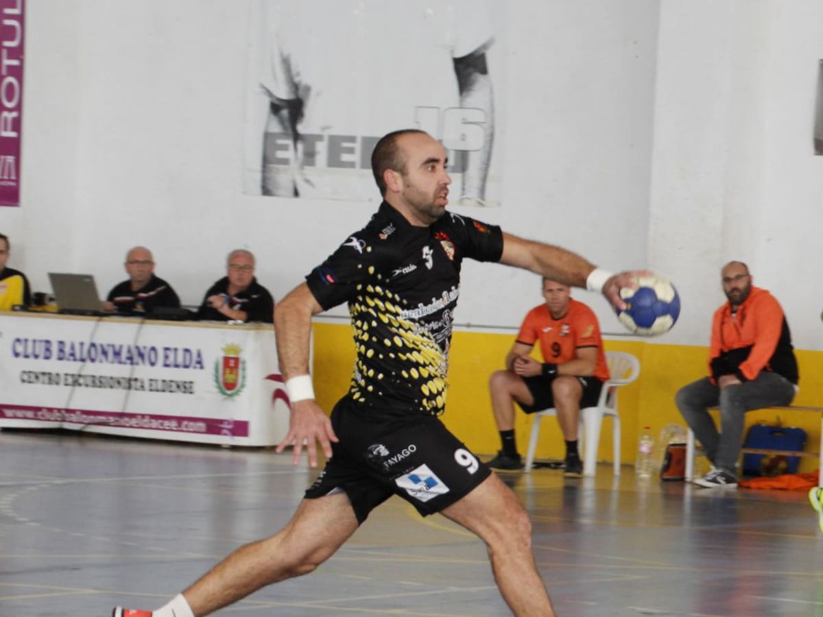 El Elda - C.E.E. visita a un Eivissa que no ha dicho la última palabra (S. 20:00 h)