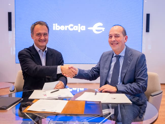 Emmanuel Yoo, CIO de Orange Bank, y José Palma, Director del Área de Medios de Ibercaja