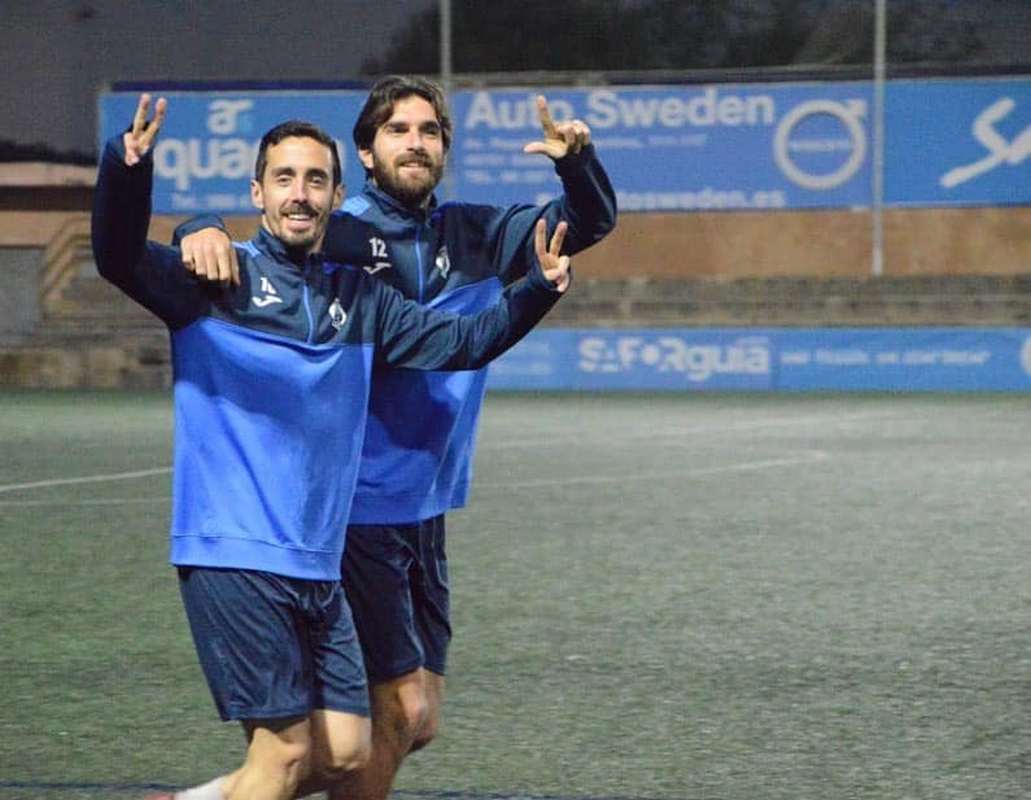 Ximo Martínez y Nico Cháfer, de buen rollo en un entrenamiento