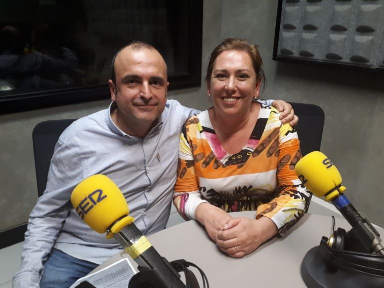 Iñigo Manso, de &#039;Manso Hermanos&#039;, junto a Mireia Alonso