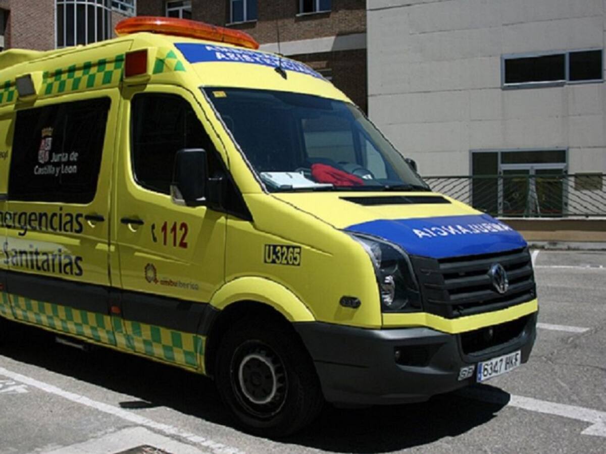 Dos heridos en el vuelco de un camión en Carabias