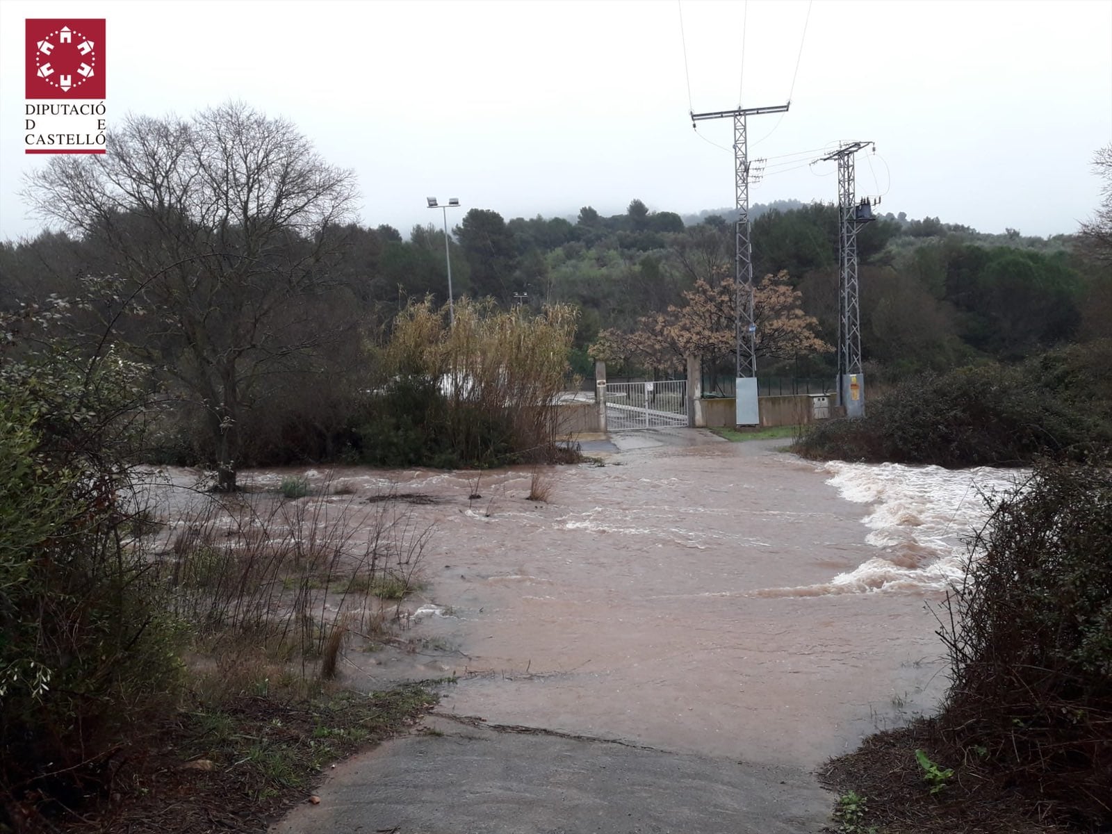 Imagen de una zona inundada por las lluvias publicada este lunes por el Consorcio de Bomberos de Castellón en redes sociales