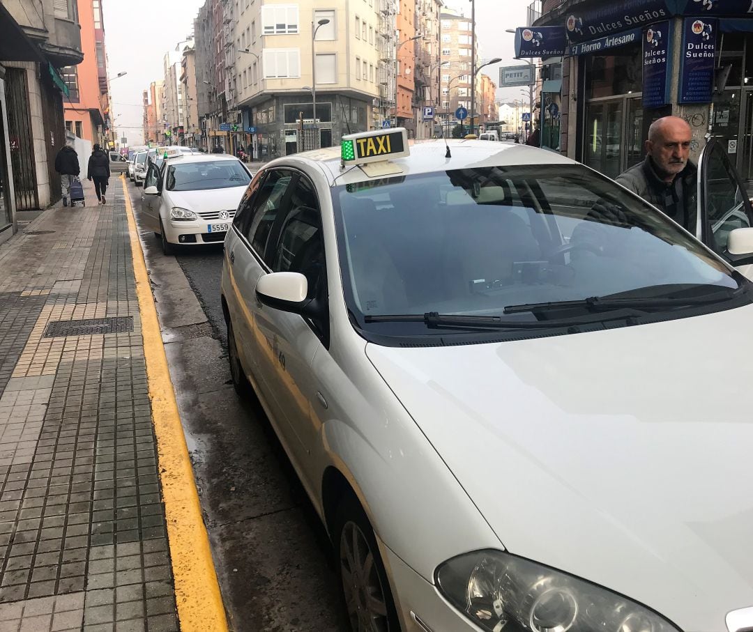 El baile de paradas los tiene cansados