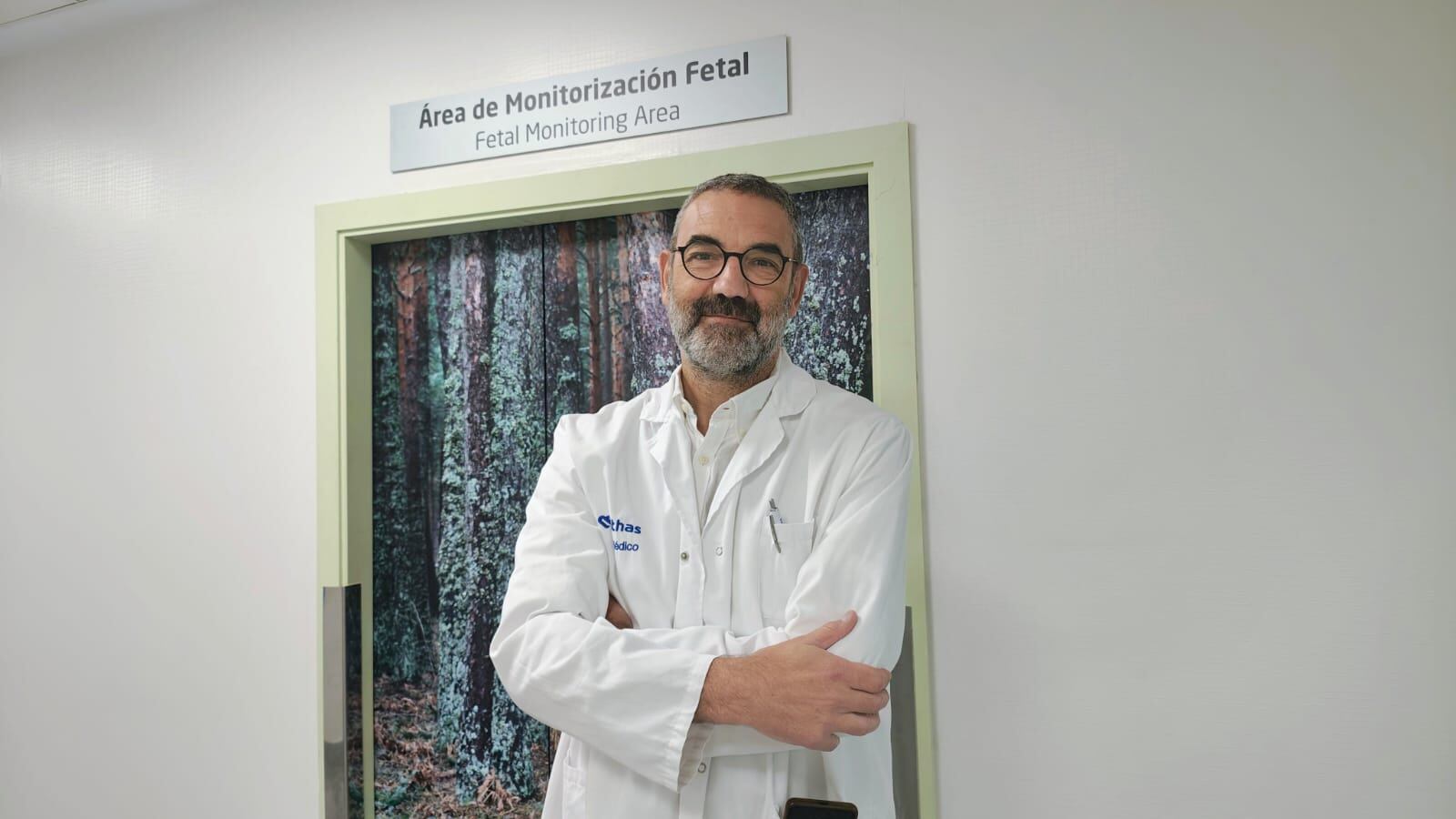 Doctor Antonio del Toro, especialista en obstetricia y ginecología de Insego en Vithas Sevilla