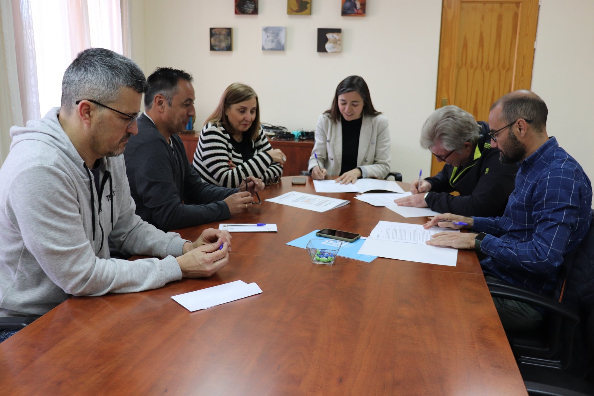 Reunión de la alcaldesa de Ciempozuelos con los directores de los colegios públicos del municipio