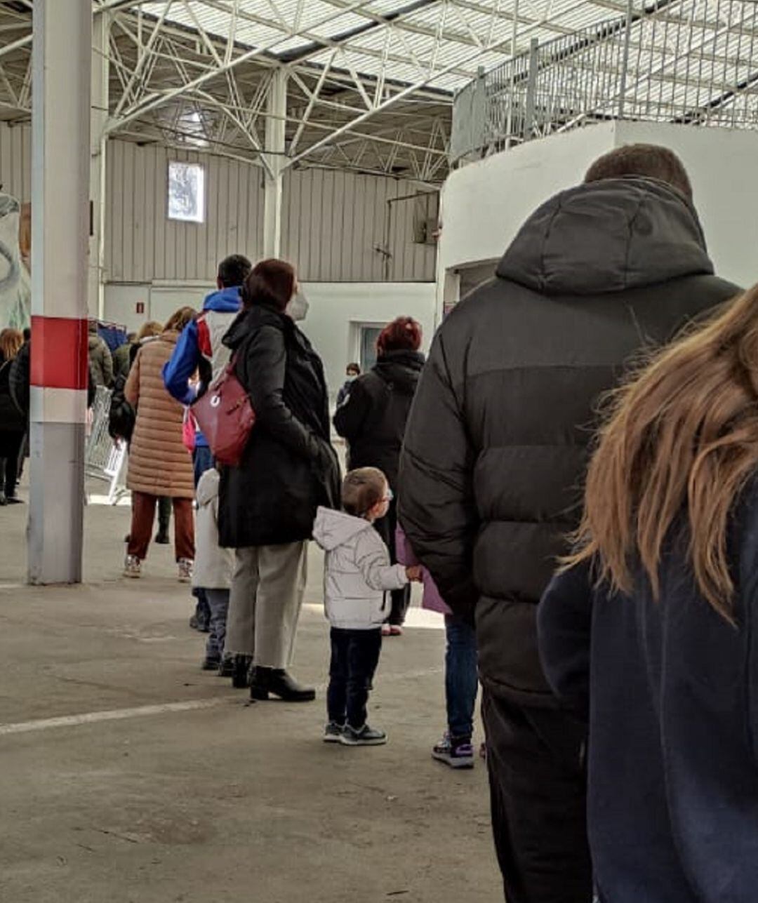 Cues llargues per fer-se una TMA i el Govern reforça l'stop-lab