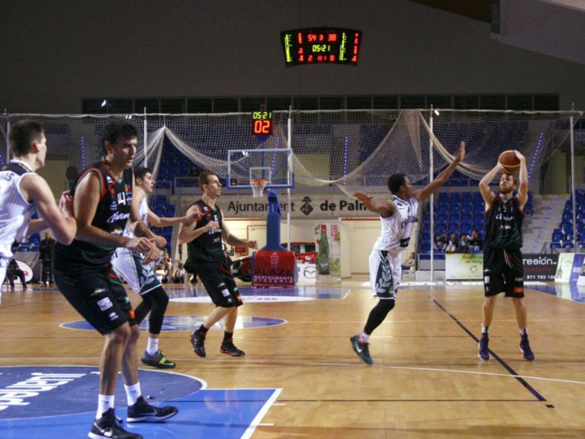 El Palma Air Europa avanza hacia la Copa