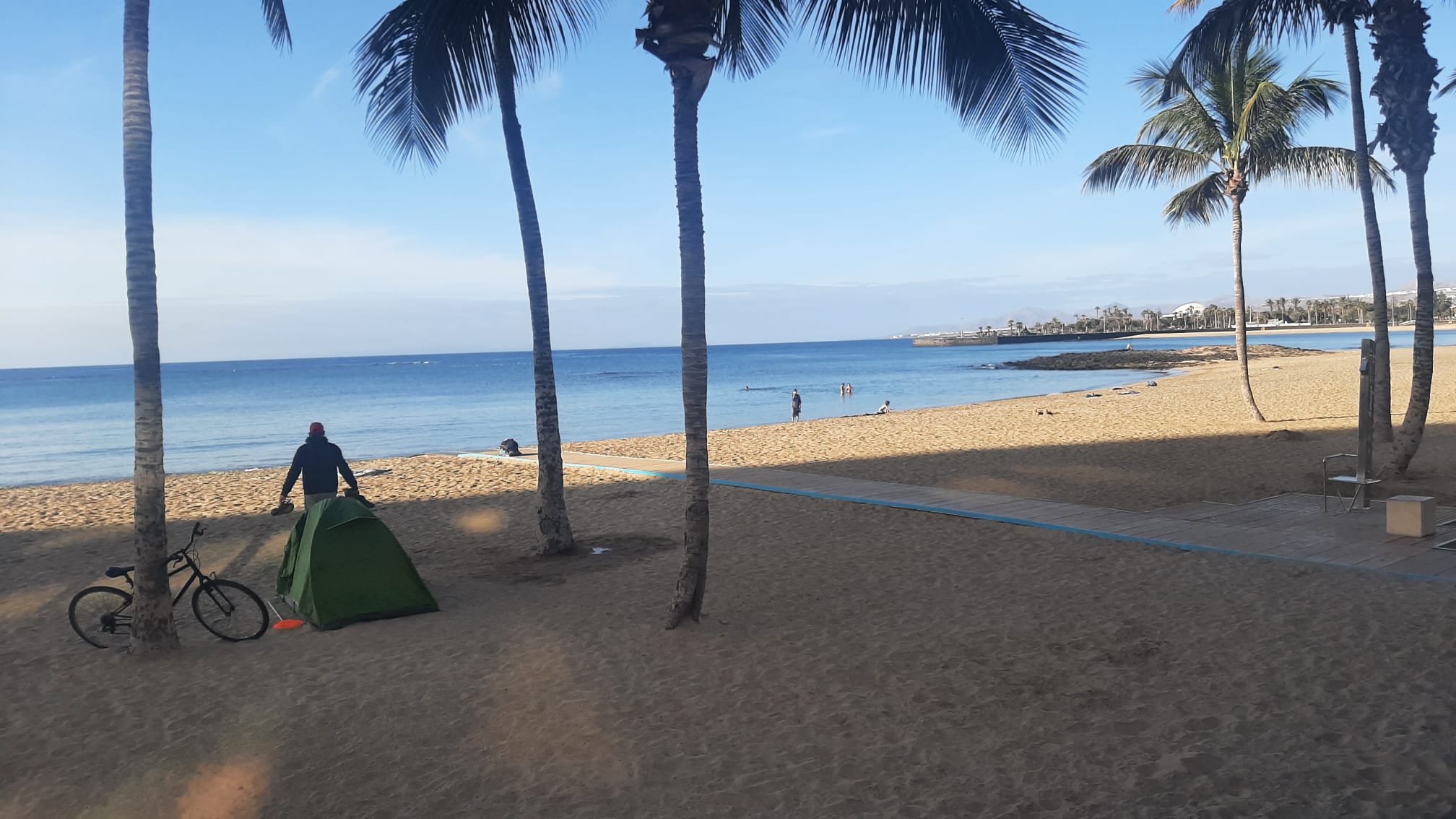 El &quot;campista del Reducto&quot; en Arrecife, capital de Lanzarote.