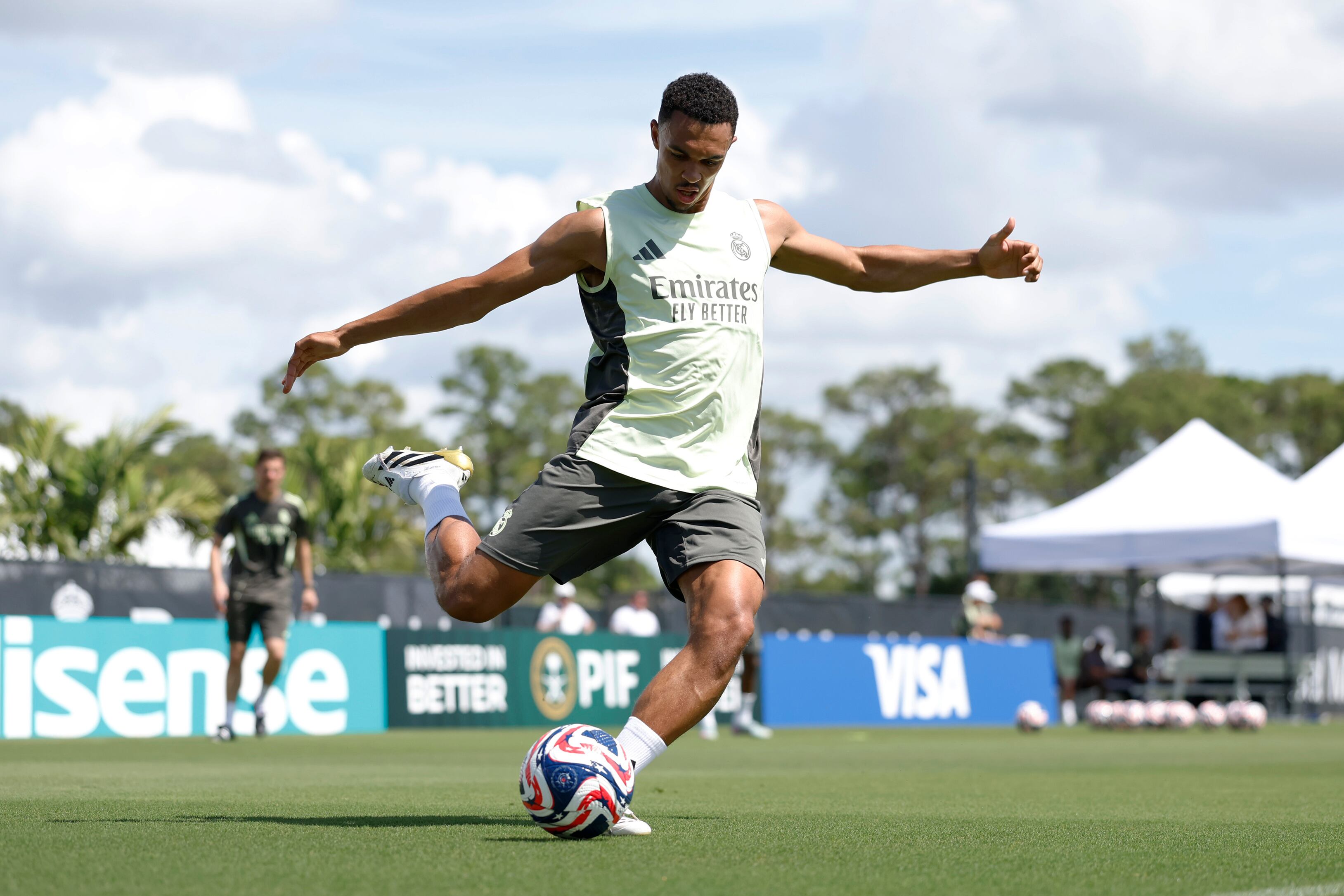 Trent Alexander-Arnold se ejercita ya como nuevo jugador del Real Madrid