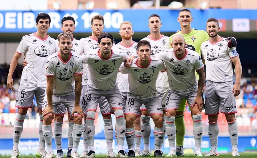 Imagen de la última alineación del Racing de Ferrol en la que se encuentran los ex-zaragocistas, Clemente, Jesús Bernal, Carlos Vicente y Sabin Merino