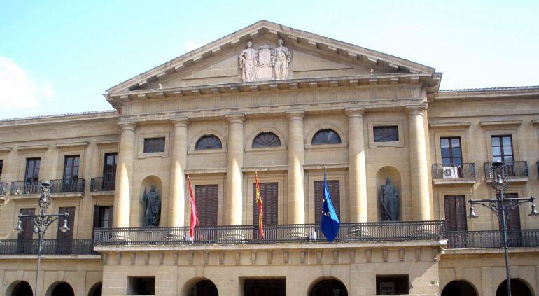 Fachada Palacio de Navarra