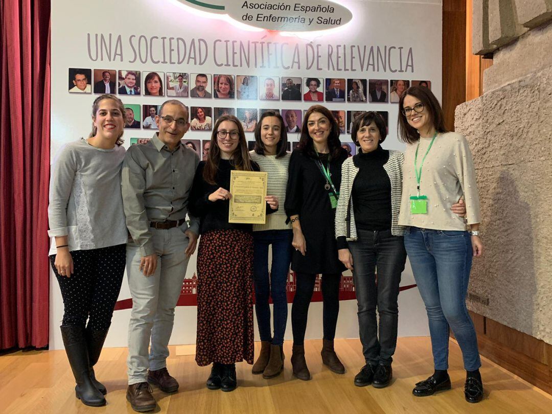 Profesionales de enfermería integrados en los trabajos premiados