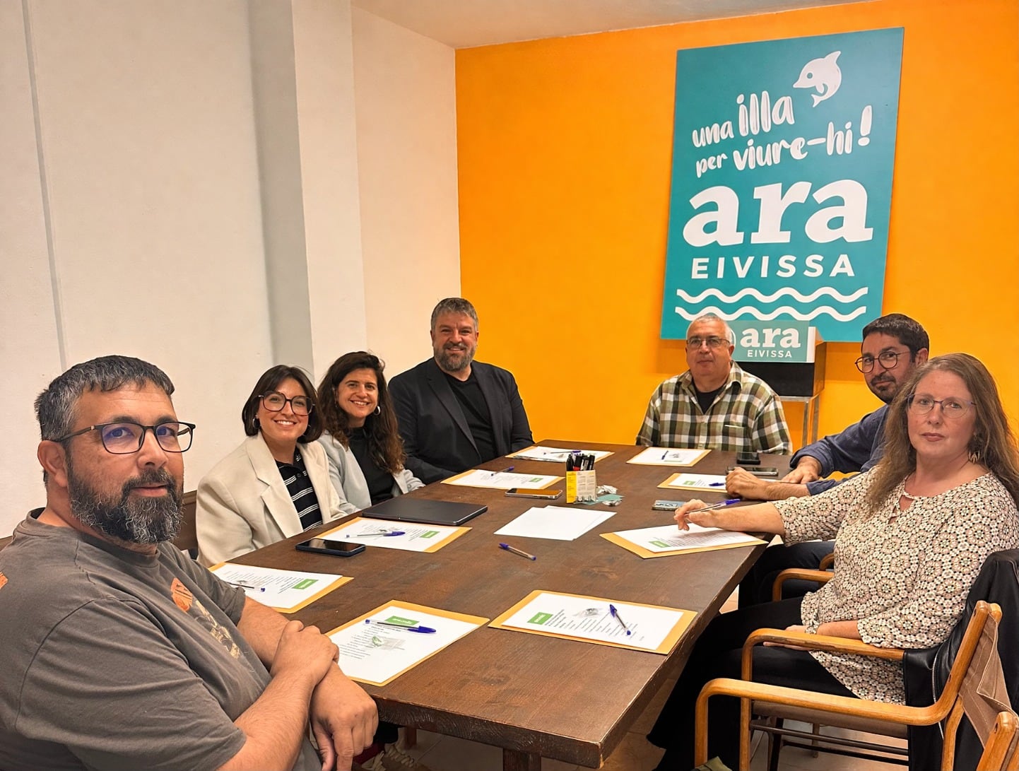 Un momento durante el encuentro de las tres formaciones