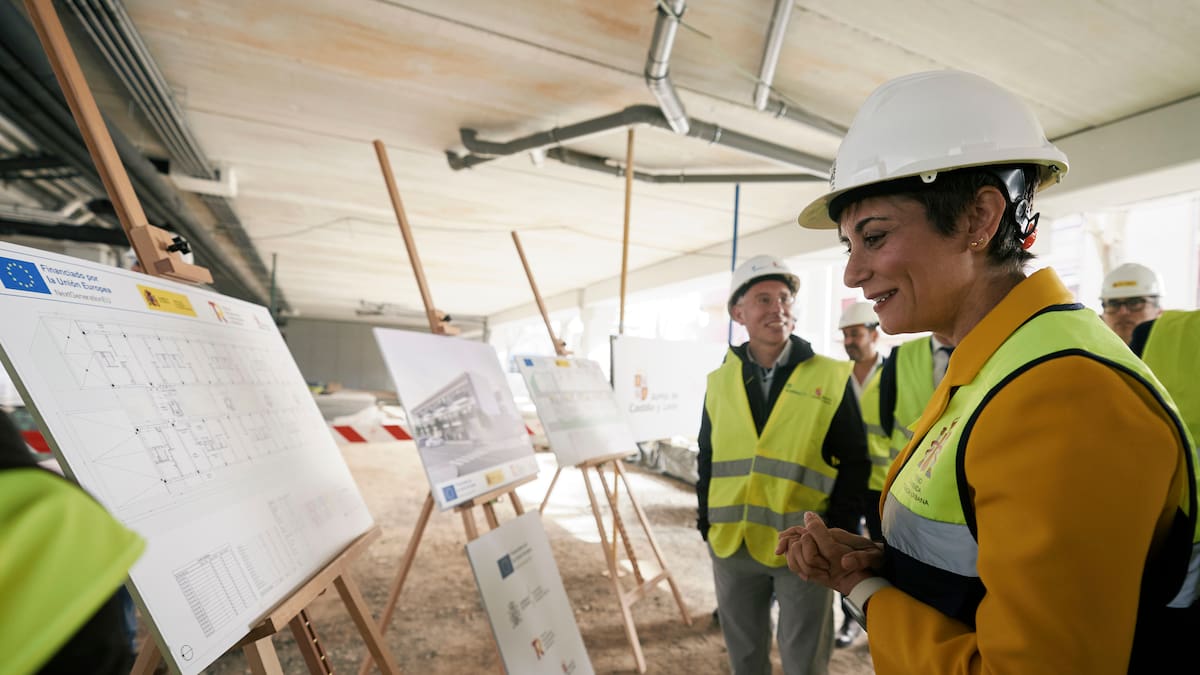La ministra, Isabel Rodríguez, pide transparencia en la adjudicación de las viviendas para jóvenes