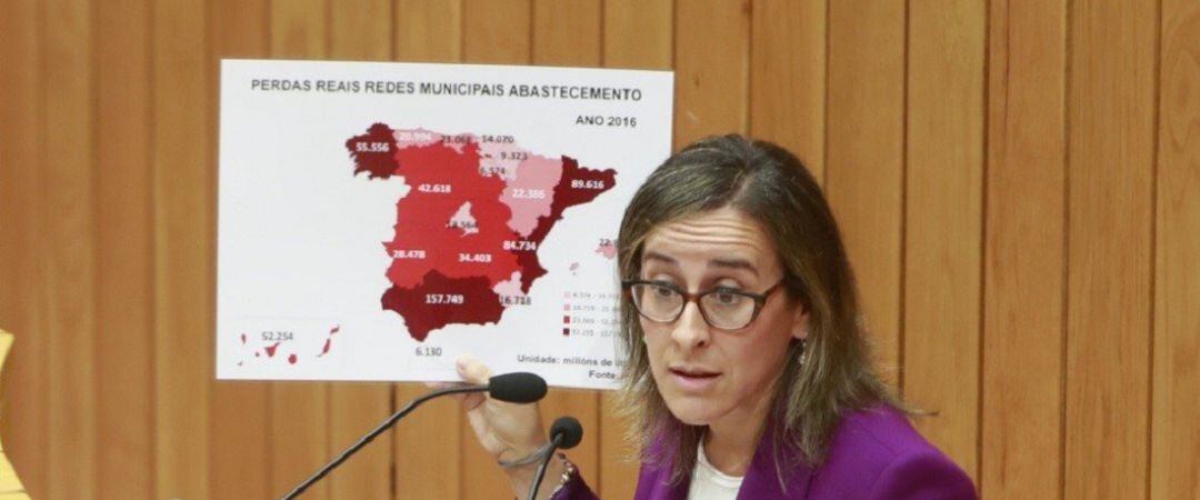 Ethel Vázquez, en el pleno del Parlamento