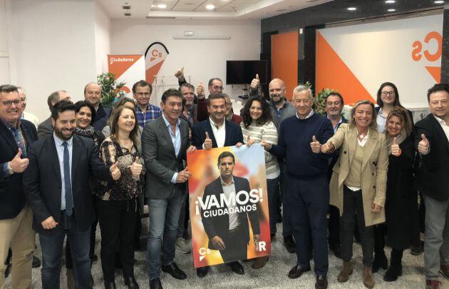 Acto de Ciudadanos en su sede.