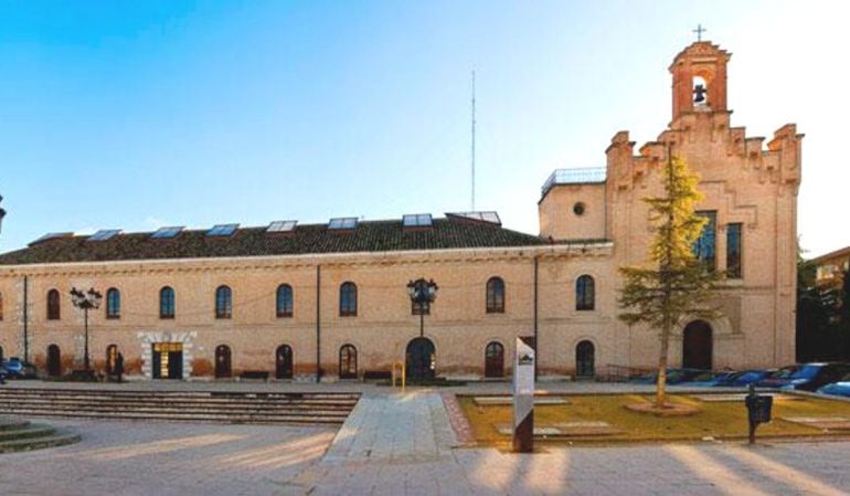 El convento, del siglo XIX, será rehabilitado por los problemas estructurales que presentaba