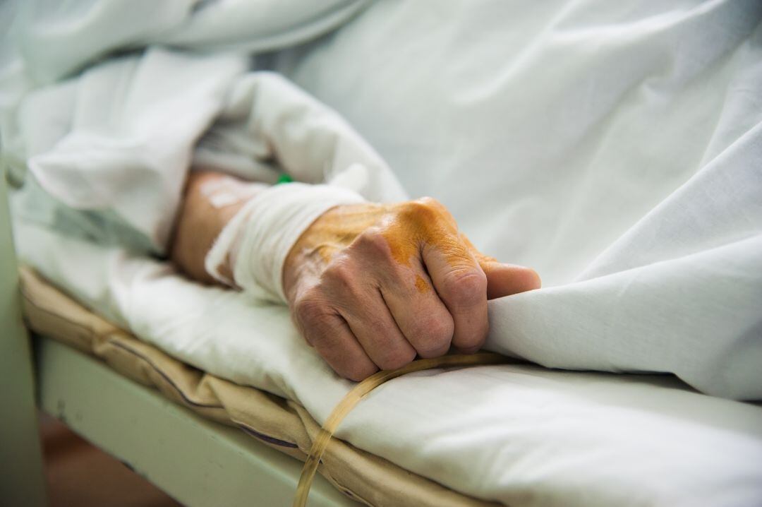 La Región de Murcia se aproxima al centenar de ingresos por COVID-19 tras una jornada con 245 nuevos positivos 