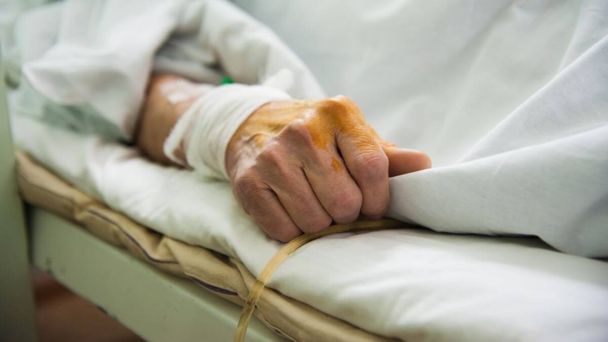 La Región de Murcia se aproxima al centenar de ingresos por COVID-19 tras una jornada con 245 nuevos positivos