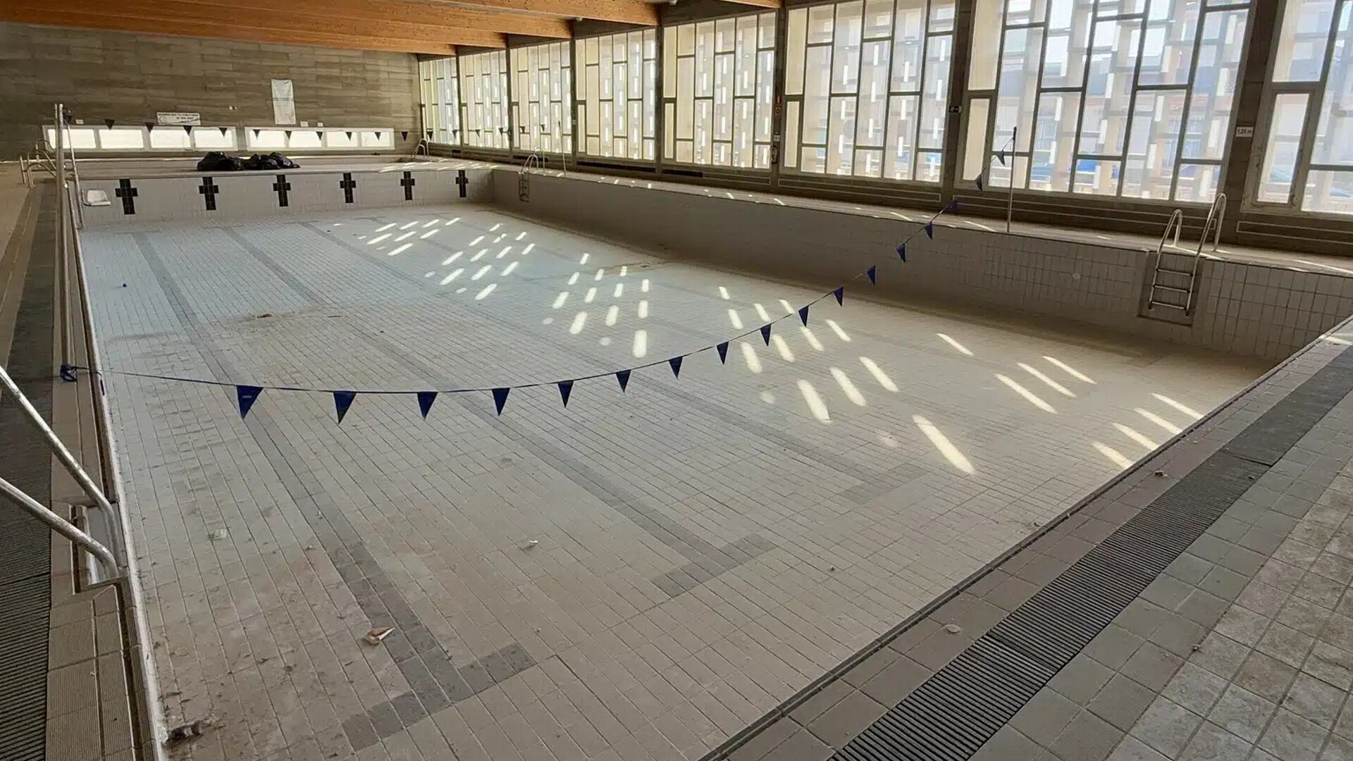 Piscina cubierta de Campillos