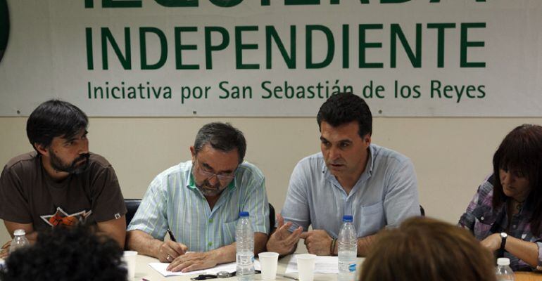 Rubén Holguera, portavoz de Izquierda Independiente y Javier Heras, portavoz de Ganemos Sanse en las reuniones previas al acuerdo de gobierno 