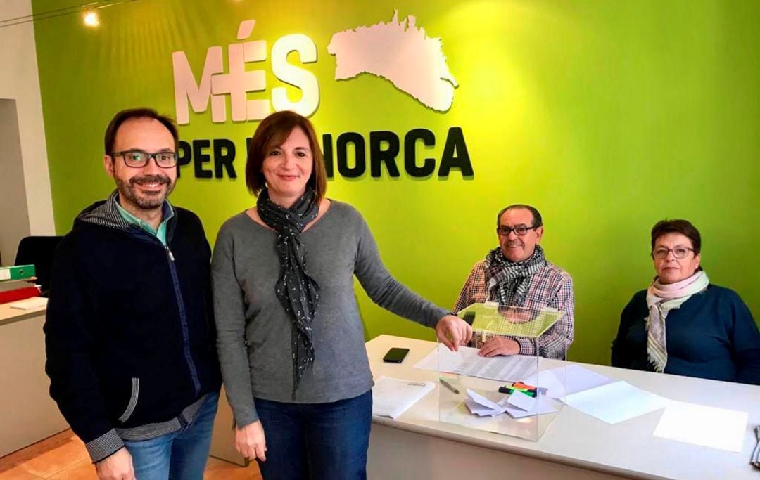 Maite Salord y Josep Castells superaron las primarias de Més per Menorca.
