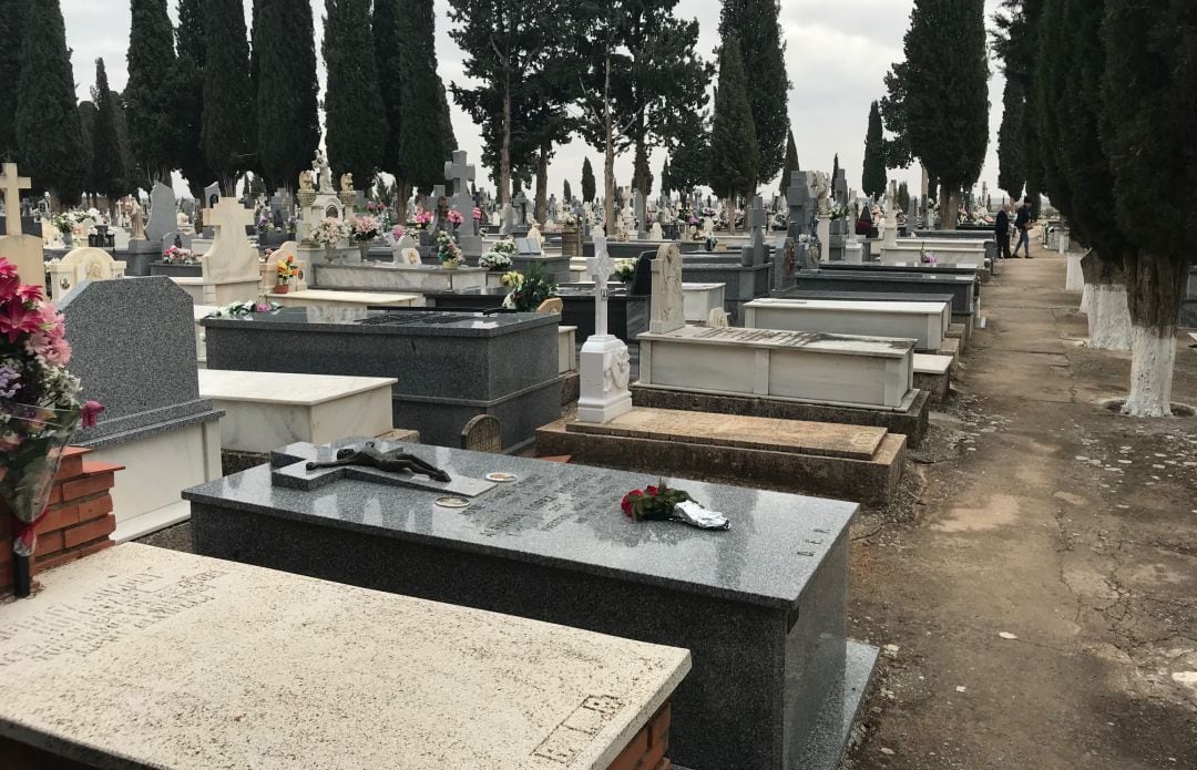 Imagen de archivo del cementerio de Valdepeñas (Ciudad Real) 
