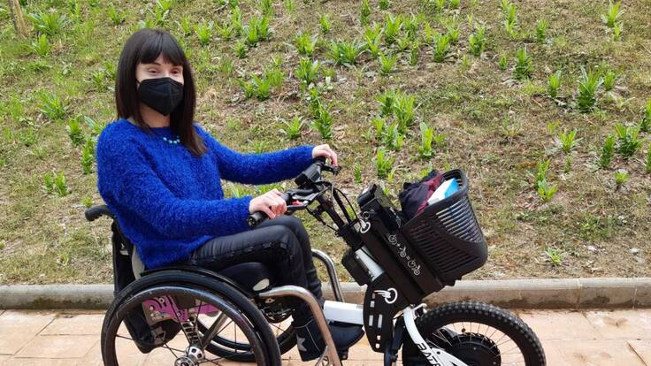 Vanessa Carrasco, joven con diversidad funcional: "He sido feliz en la natación"