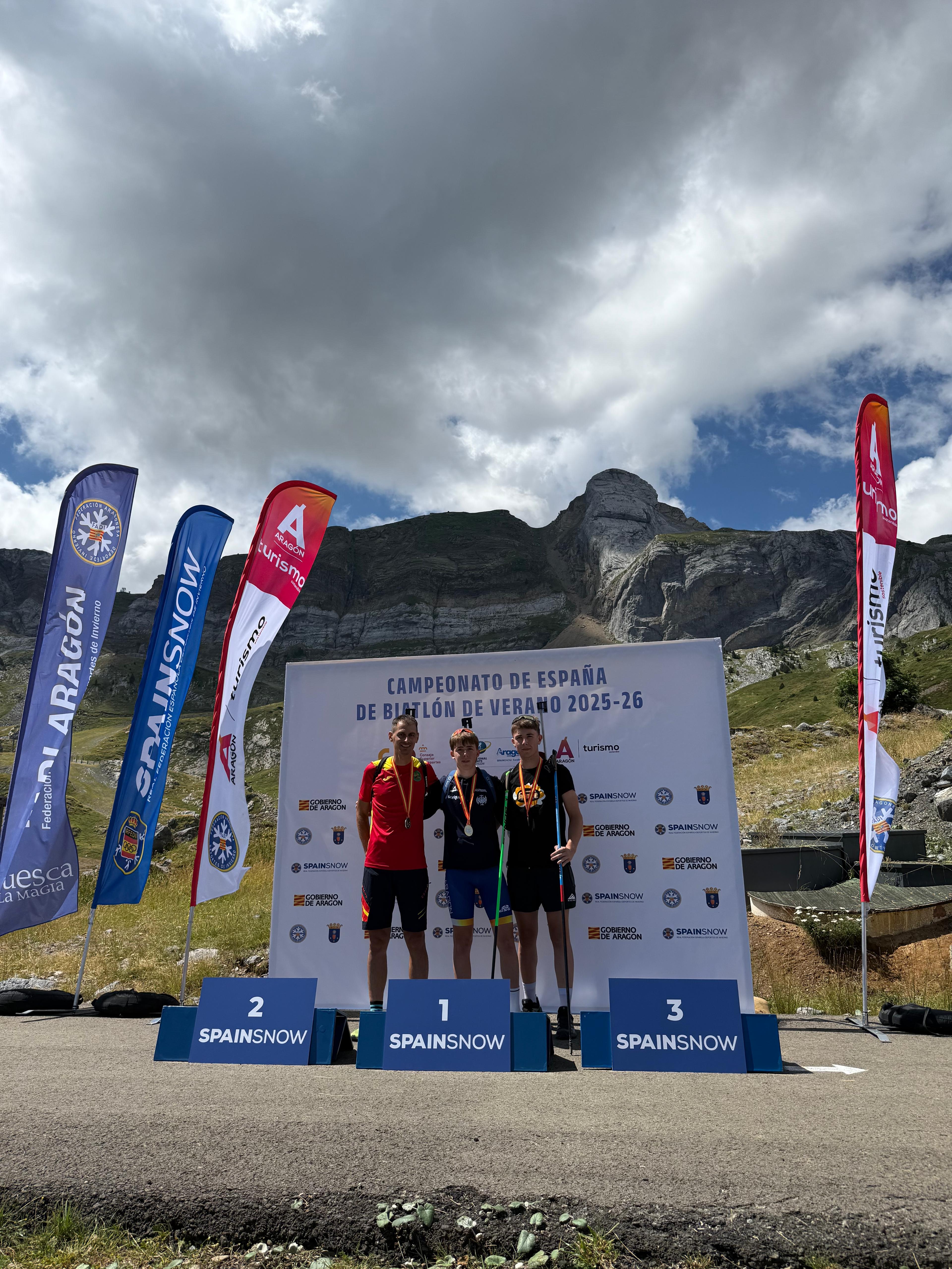 Oro, plata y Bronce masculino en el nacional con Lanau, Guzmán y Escudero