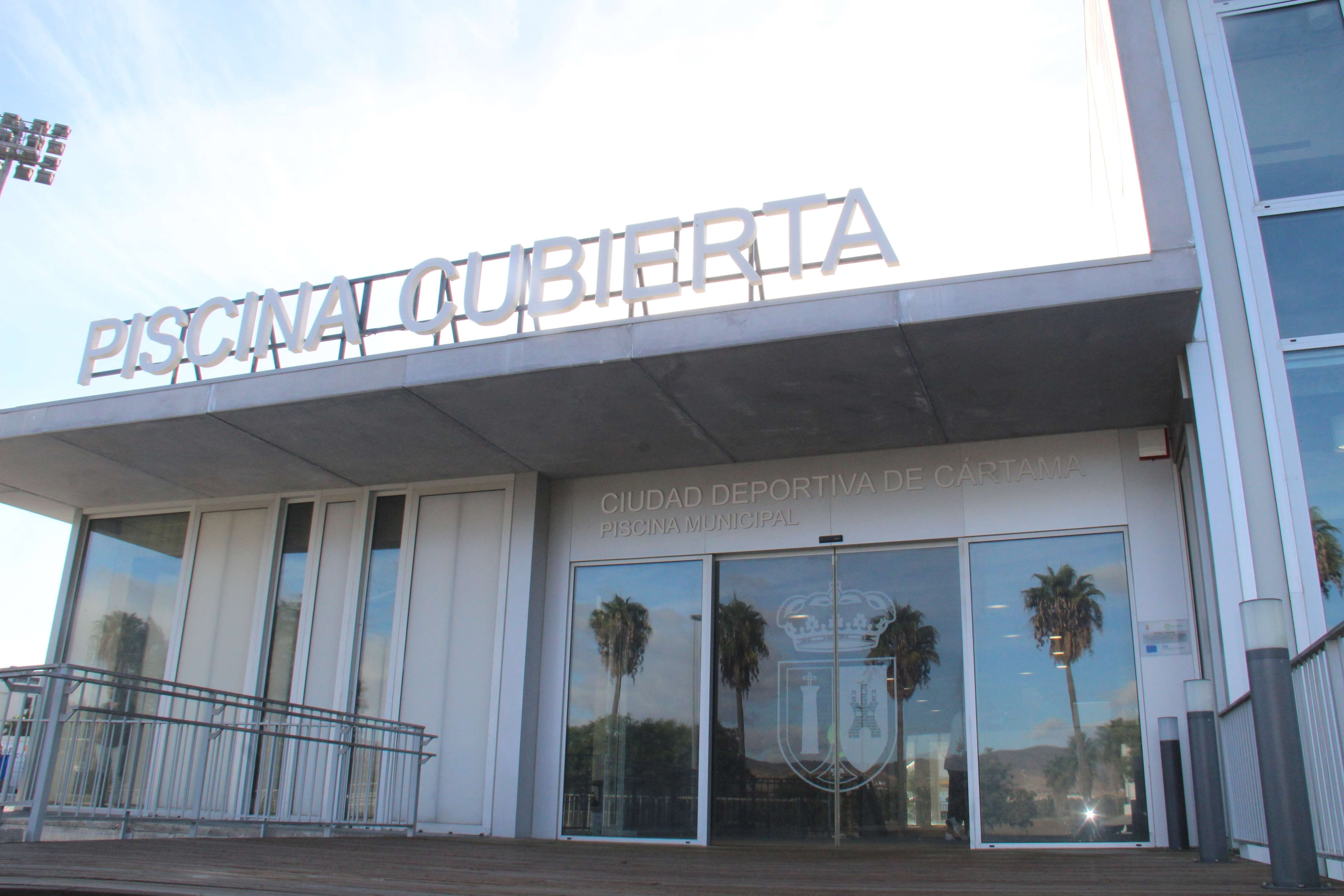 Fachada piscina cubierta Ciu221025