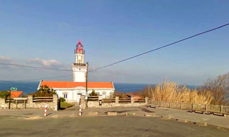 una imagen del Faro de Higuer en las inmediaciones del lugar de los hechos