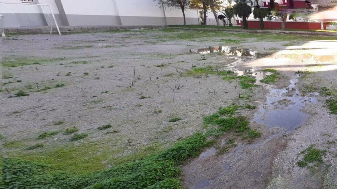 Vertido de aguas fecales en La Línea