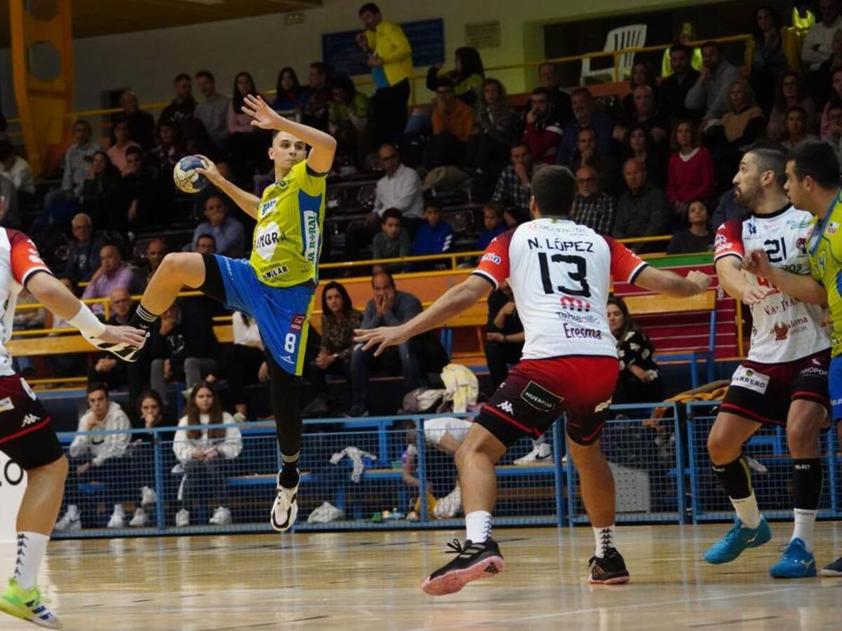 El CB San José Obrero ficha a Nacho López para reforzar su primera línea