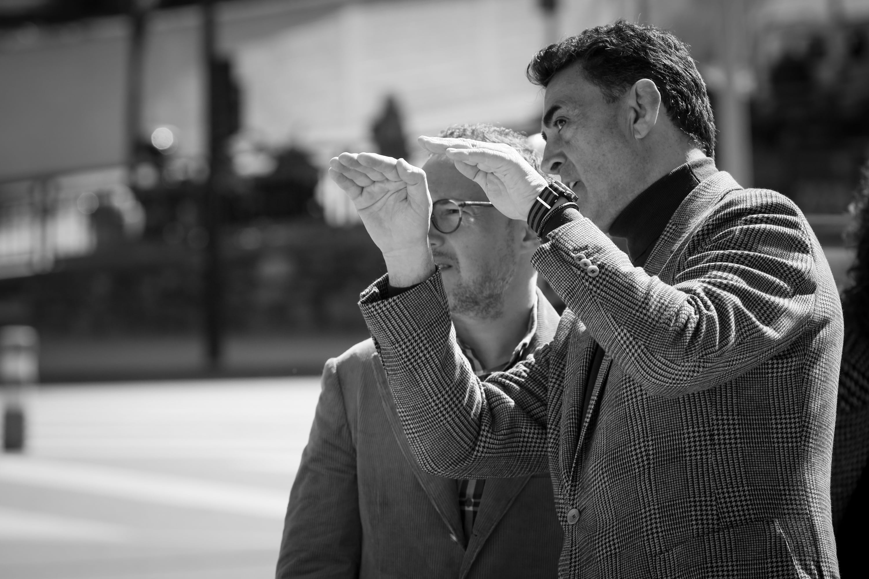 El cap de Govern, Xavier Espot, i el ministre de Territori, Raul Ferré, durant la visita d'obres al desviament de Sant Julià