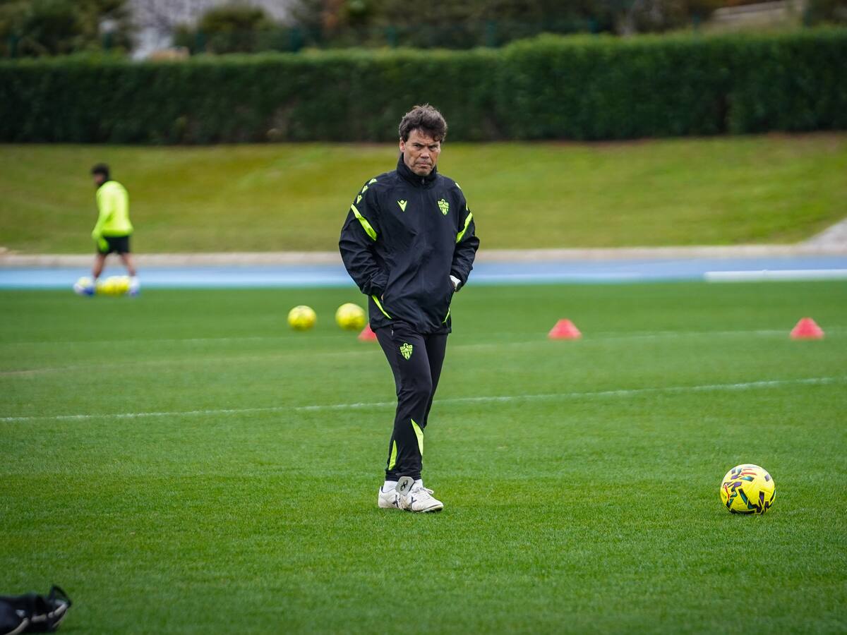 Rubi responde Bolo: “Ni el jugador ni los entrenadores aquí pintamos mucho”