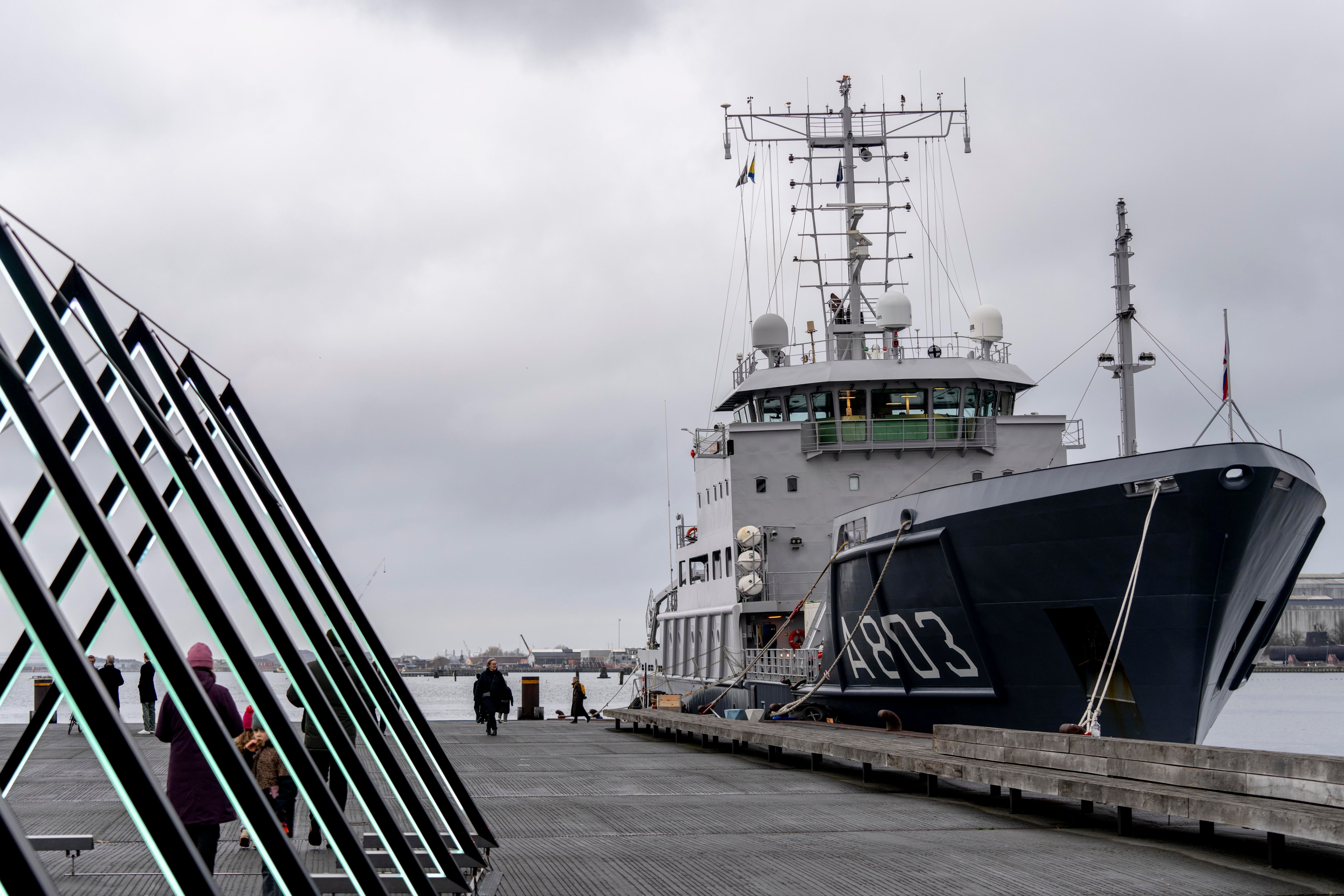 Un barco de la OTAN en el puerto de Copenhague (Dinamarca)