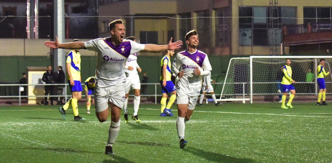 Antonio López celebra su segundo tanto en la jornada de este domingo.