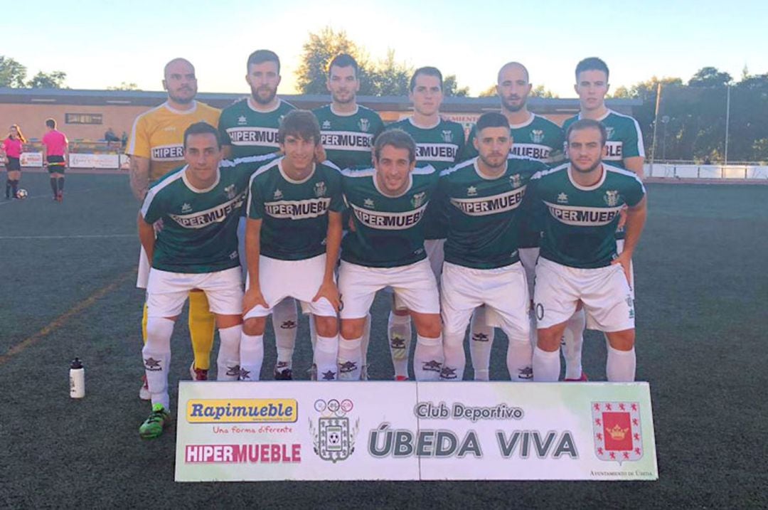 Once incial del Úbeda Viva ante el Tugia