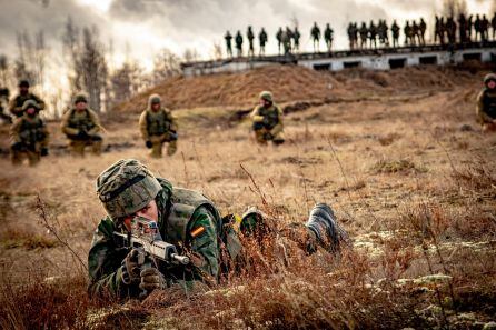 Militares de la Base de Cerro Muriano en Córdoba durante su misión en Letonia